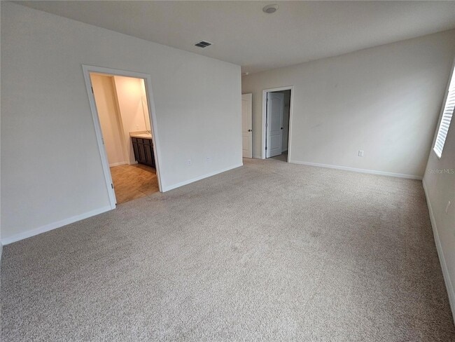 Building Photo - 1387 Berry Ln