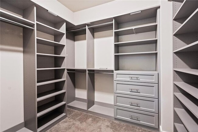 Building Photo - 2180 Colvin Ct NW