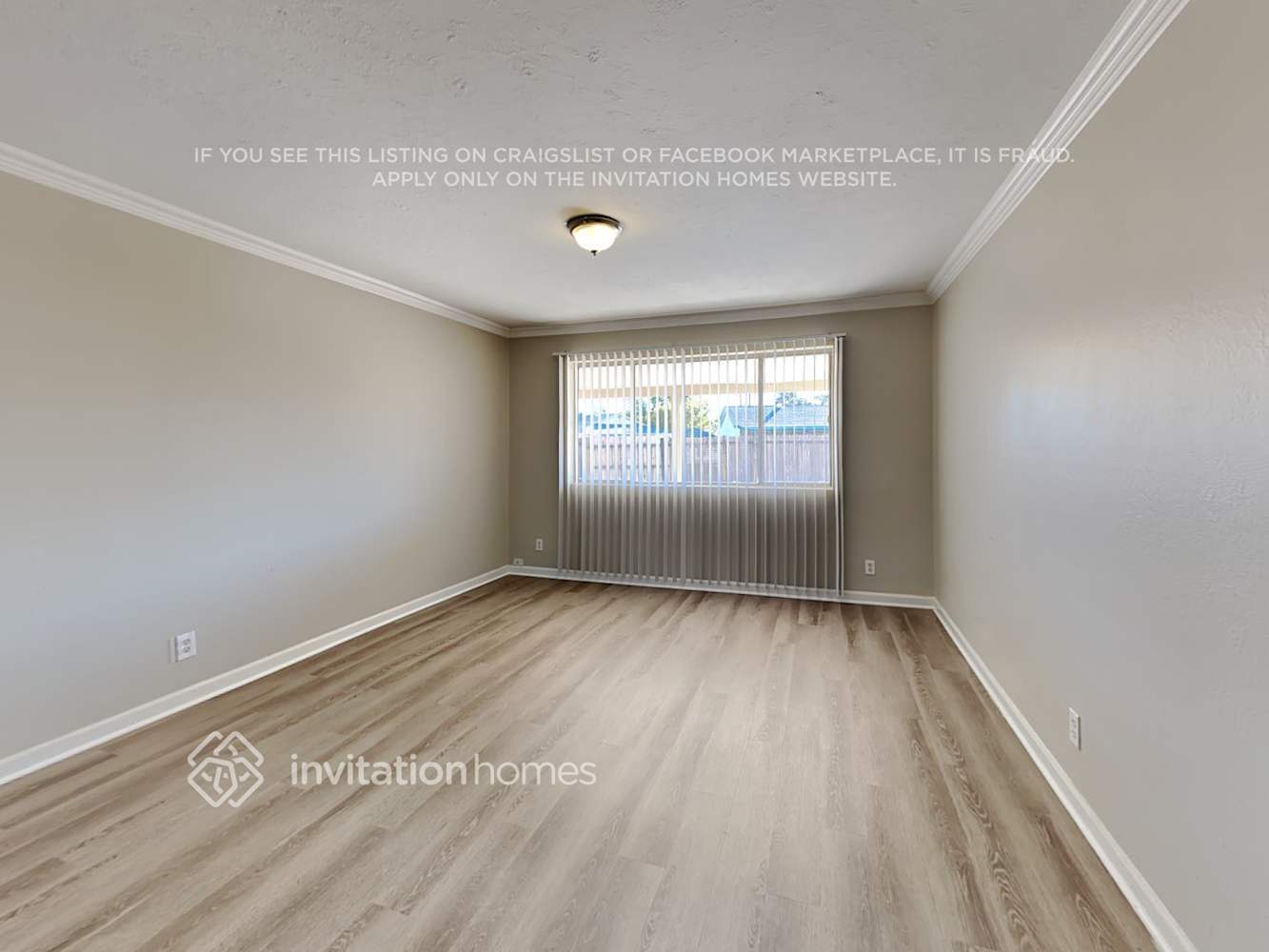 Building Photo - 8520 N 33rd Dr