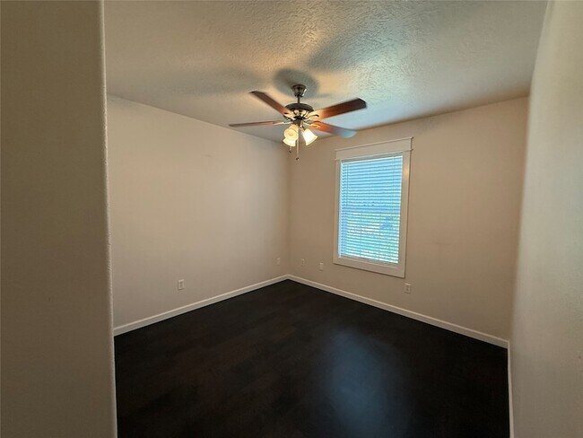 Building Photo - 15306 Thistle Rock Ln