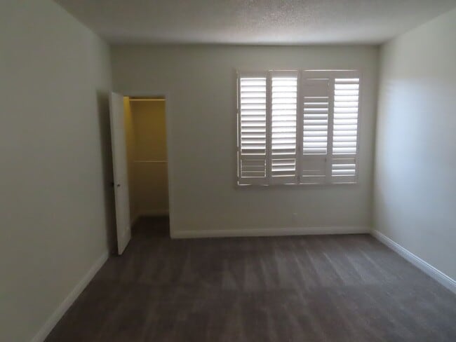 Building Photo - Resort Style Living in Mission Valley - 2 ...