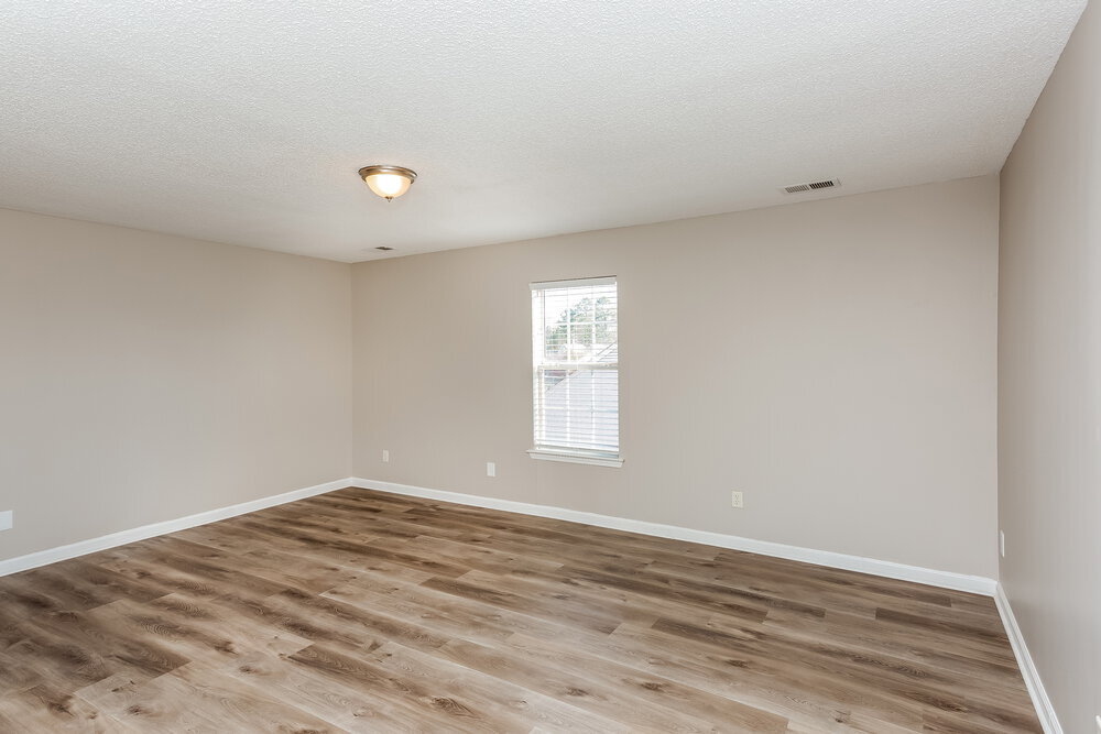 Building Photo - 6210 Braybourne Main