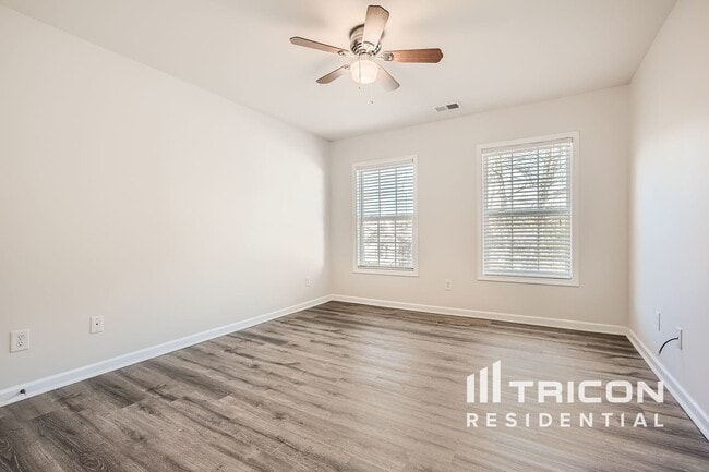 Building Photo - 3530 Woodsong Rw