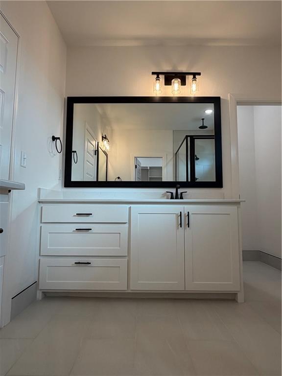 Building Photo - 7009 SW Basswood Ave