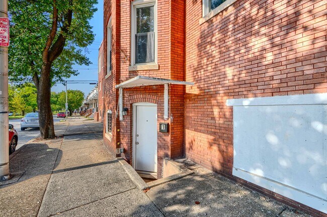 Building Photo - 2800 Harford Rd