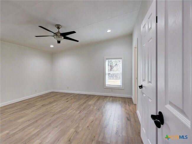 Building Photo - 4504 Atlantis Dr