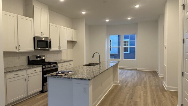 Building Photo - 507 Richland Crst Ln