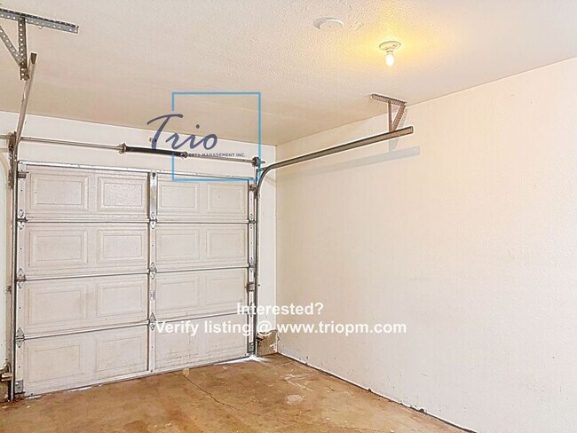 Building Photo - 116 Lea Ave