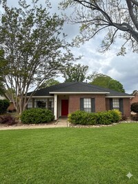 Building Photo - 7136 Breckenridge Dr