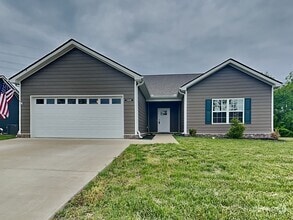 Building Photo - 1008 Cyril Dr