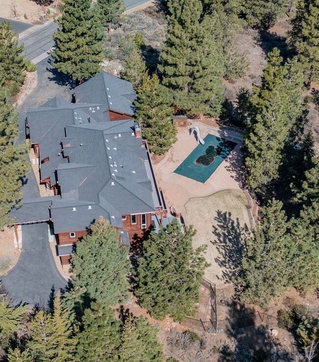 Building Photo - Beautiful home for rent in Galena Forest