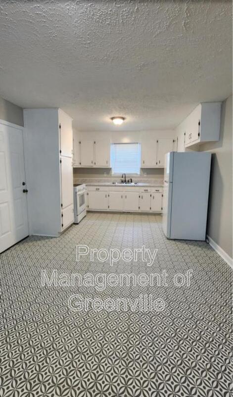 Building Photo - 409 S Florida Ave