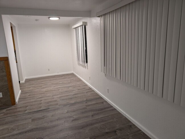 Building Photo - 115 Strawberry Canyon Rd