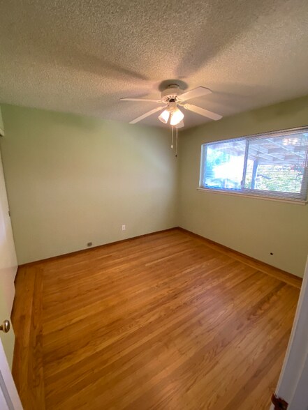 Building Photo - 6321 Leola Way