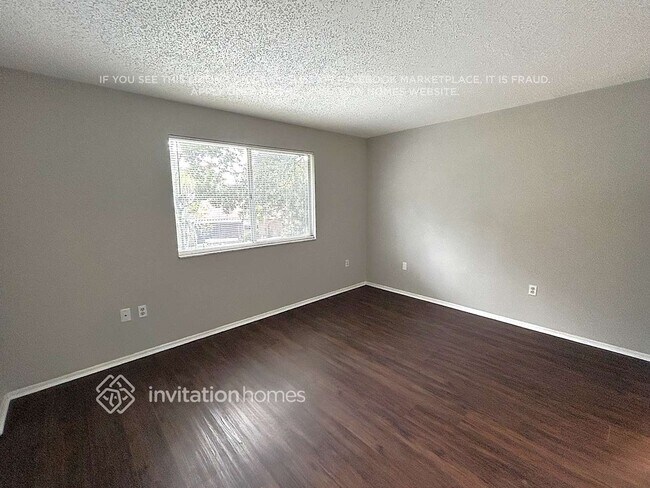 Building Photo - 124 W Daughtery Rd