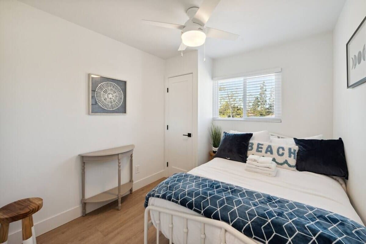 Building Photo - 2138 Reed Ave