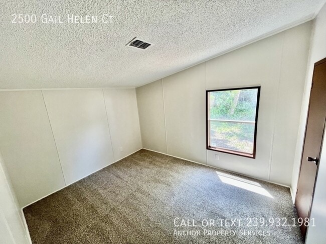 Building Photo - 2500 Gail Helen Ct