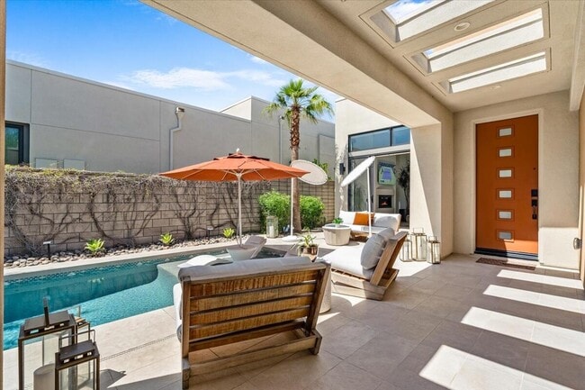 Building Photo - 446 Fountain Dr