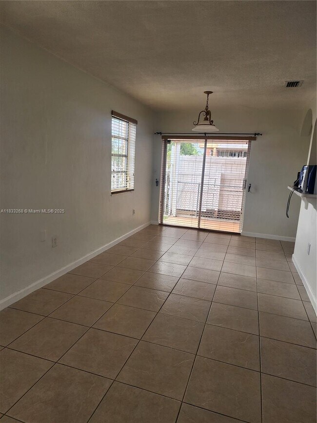 Building Photo - 4447 NW 169th Terrace