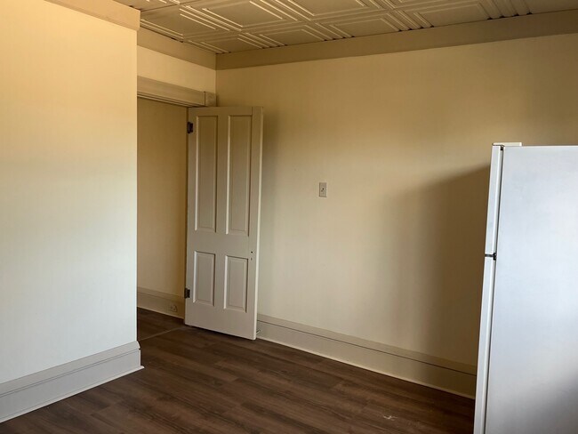 Kitchen Entrance - 309 Biddle Ave