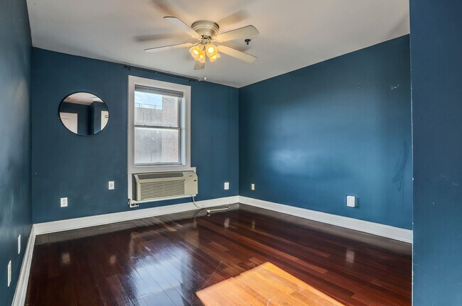 Building Photo - 1720 New York Ave