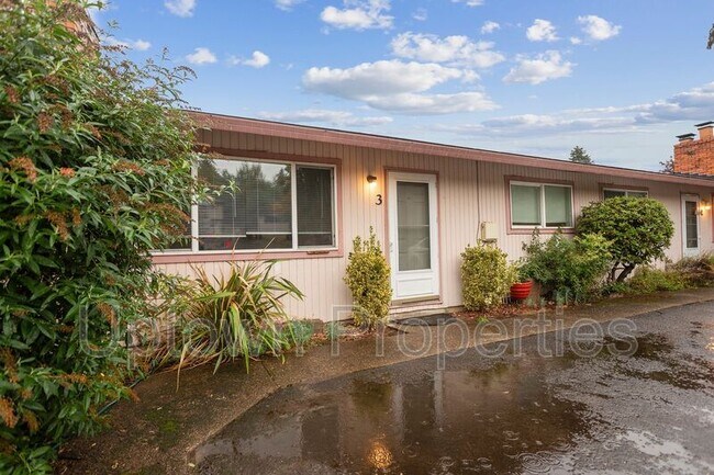 Building Photo - 22745 SW Orcutt Pl