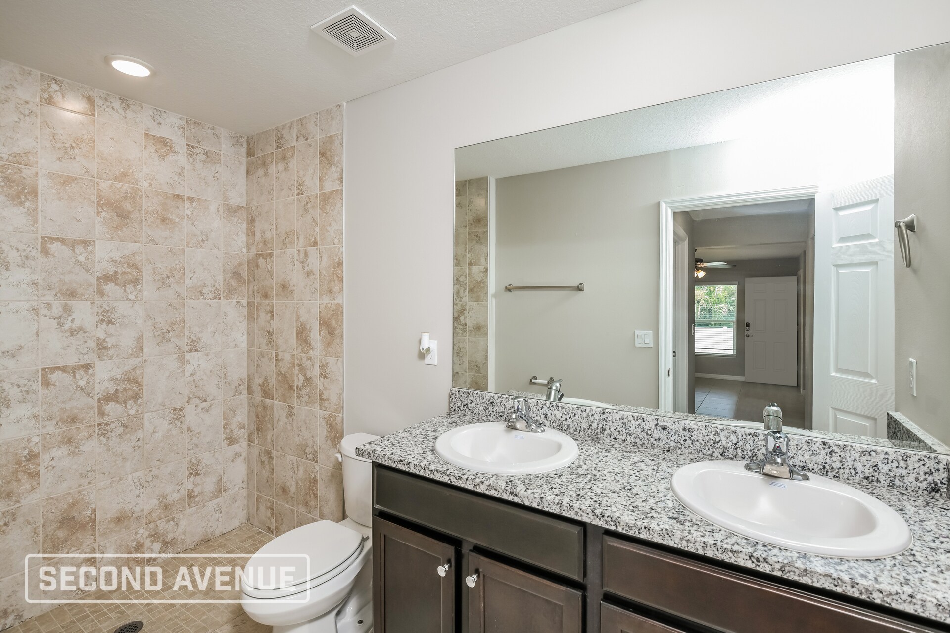 Building Photo - 3001 Firwood Ave SE