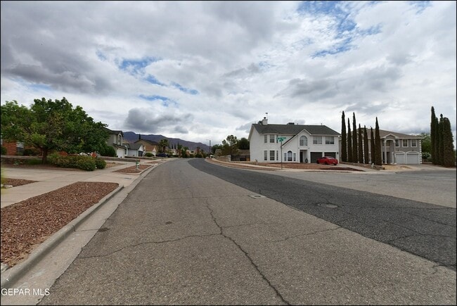 Building Photo - 7089 Black Ridge Dr