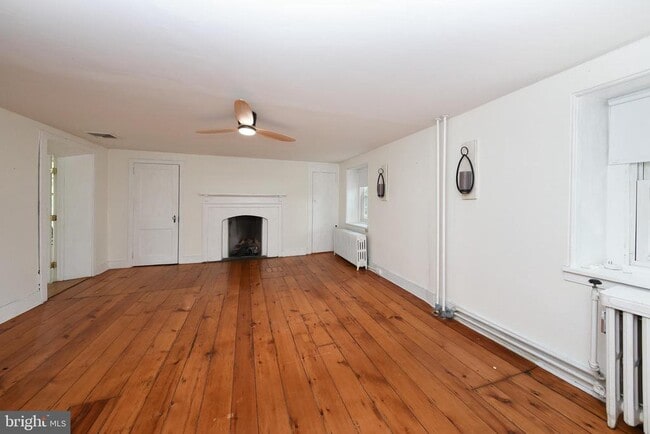 Building Photo - 966 Paige Ct