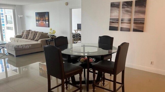 Building Photo - 1370 S Ocean Blvd