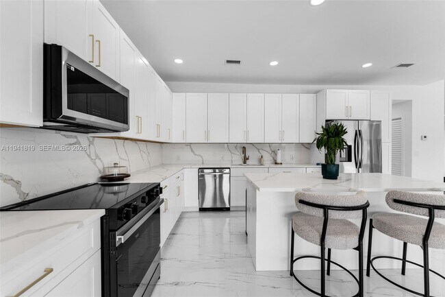 Building Photo - 14300 SW 192nd St