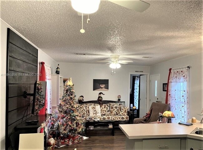 Building Photo - 8671 SW 18th Pl