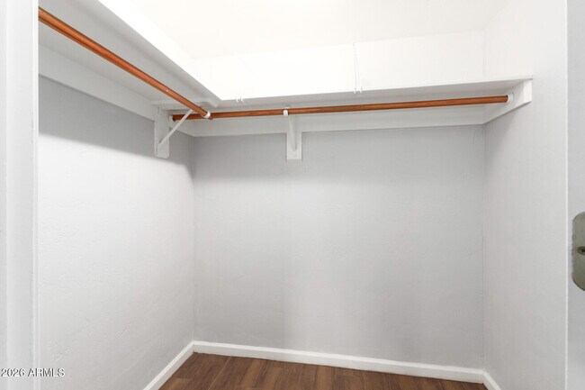 Building Photo - 151 E Broadway Rd