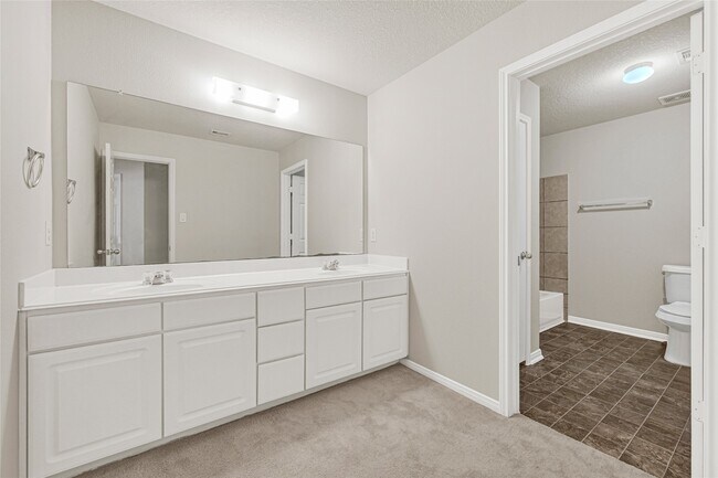 Building Photo - 3219 Zephyr Glen Way