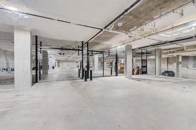 Building Photo - 4802 S Congress Ave