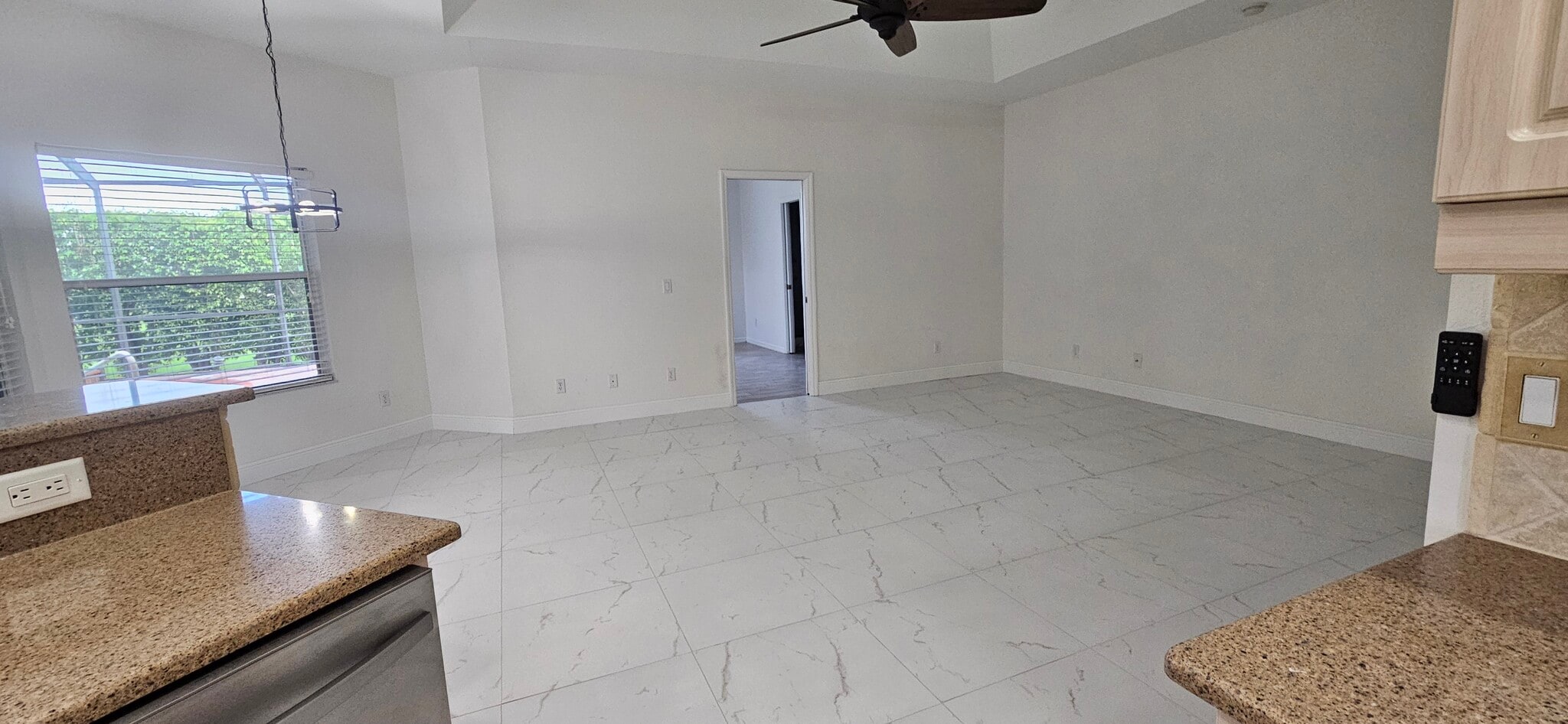 Building Photo - 2851 SW 49th Ter