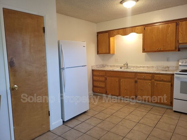 Building Photo - 1239 Ohio St