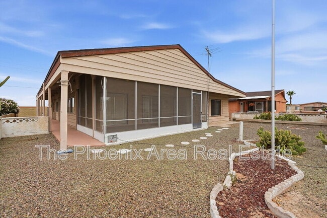 Building Photo - 2431 N Higley Rd