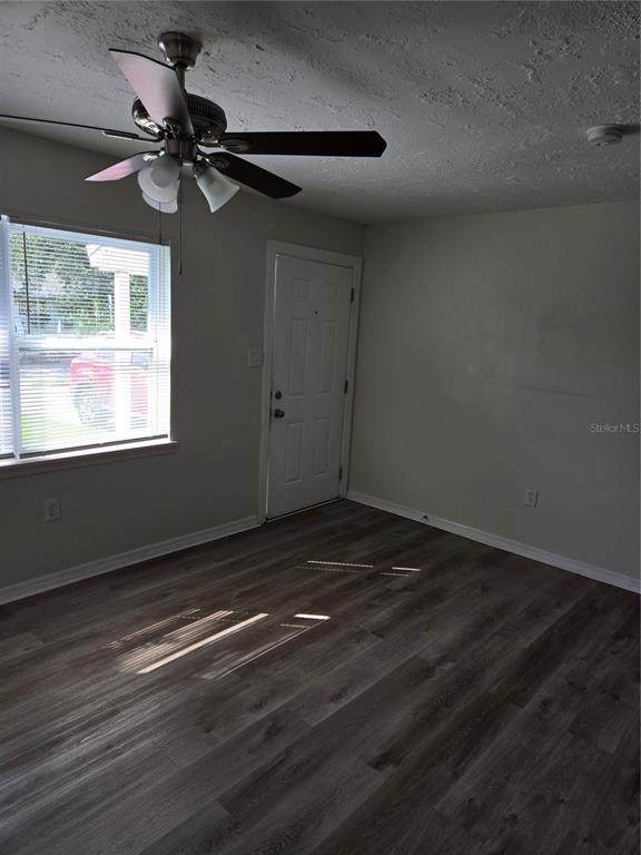 Building Photo - 1343 Croyle Dr