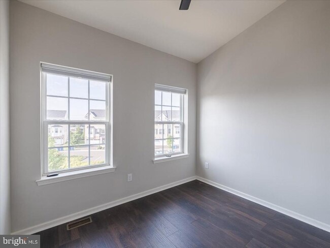 Building Photo - 2305 Maci's Cir