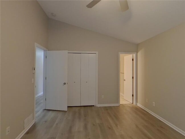 Building Photo - 12015 60th Pl N