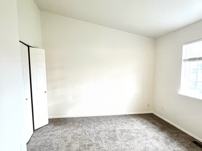 Master bedroom - 434 West 300 South