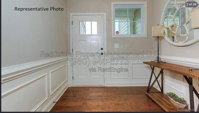 Building Photo - 3833 Fairlady Ln