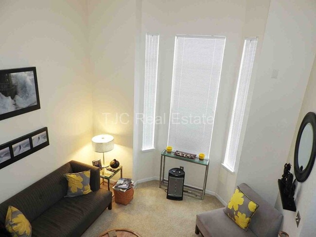 Building Photo - 8410 E 29th Ave