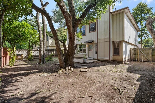 Building Photo - 12620 Dringenberg Dr