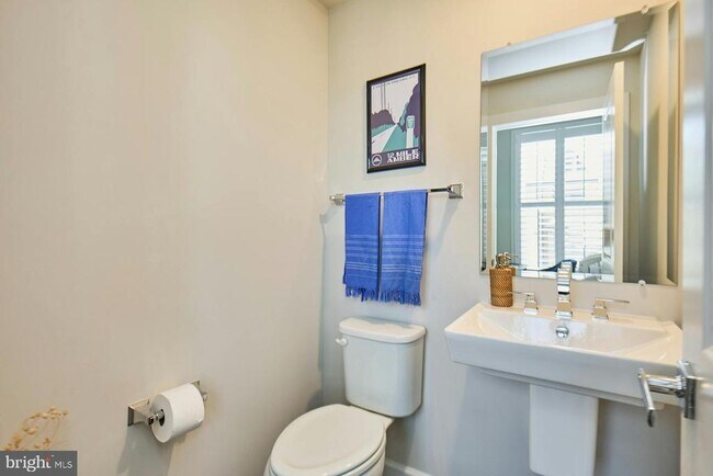 Building Photo - 3060 Wild Blue Indigo Ct