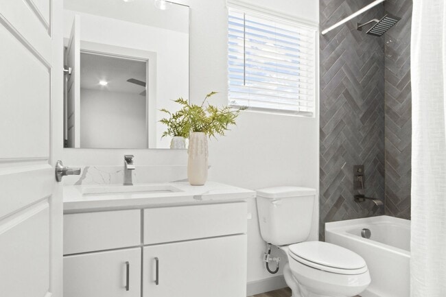 Building Photo - ** MOVE IN SUMMER 6/28/2028 ** 4 Bedroom 4...