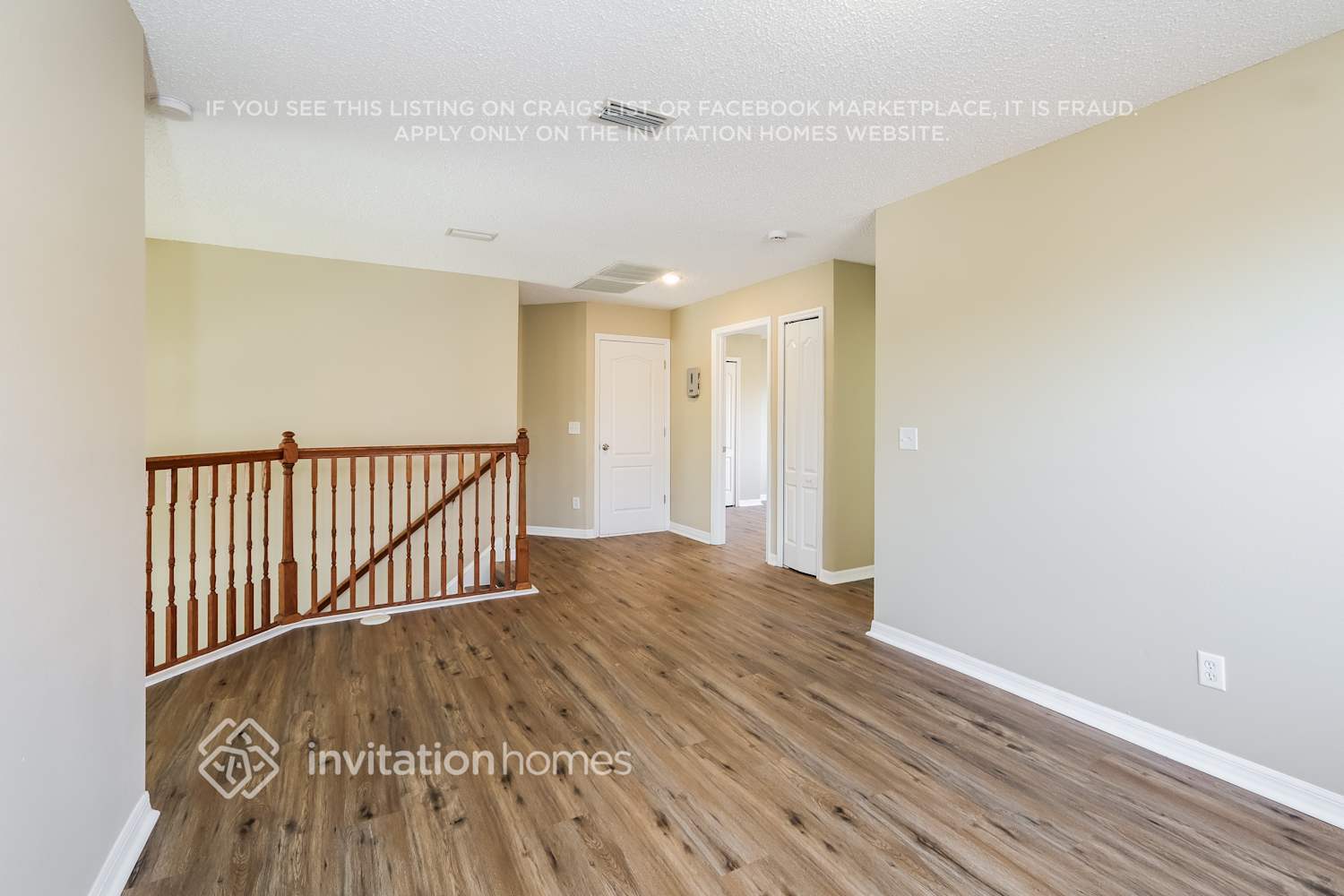 Building Photo - 11429 Village Brook Dr