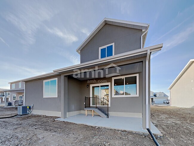Building Photo - 2612 W 3400 S