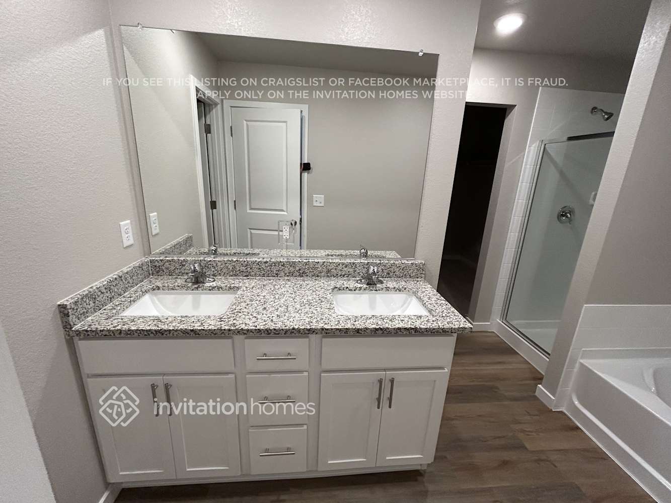 Building Photo - 7212 Dolores Ave